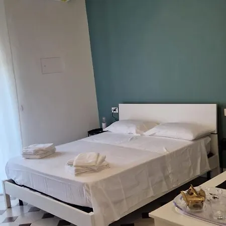 Casa Graziella Bed & Breakfast 3*