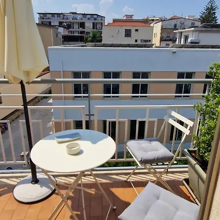 Casa Graziella Bed & Breakfast 3*